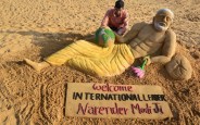 sand artist welcome pm modi by making beautiful sand art