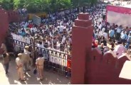 forest workers protest, main gate of Ranthambhor national parks shut
