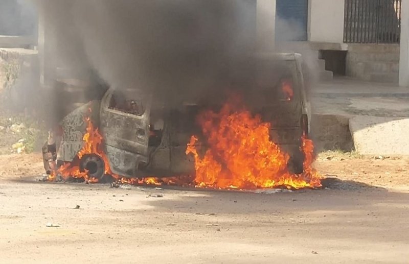 Fire brigade helps control fire