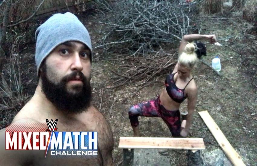 VIDEO: WWE में माफी मांगने के बाद भी साथी महिलाओं से पिटा भारतीय रेसलर