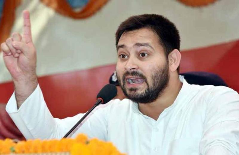 बिहार: तेजस्वी यादव ने सीएम नीतीश को बताया खूंखार अपराधियों का सरगना तो JDU ने RJD को दिखाया आईना