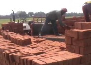 Brickd in tractor