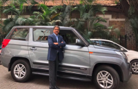 Mahindra TUV300 Plus