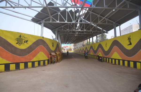 Gondwara under bridge 
