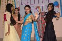 वेलकम पार्टी में थिरके कदम, तिलक लगाकर किया स्वागत