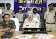 2 accused arrested with fake notes