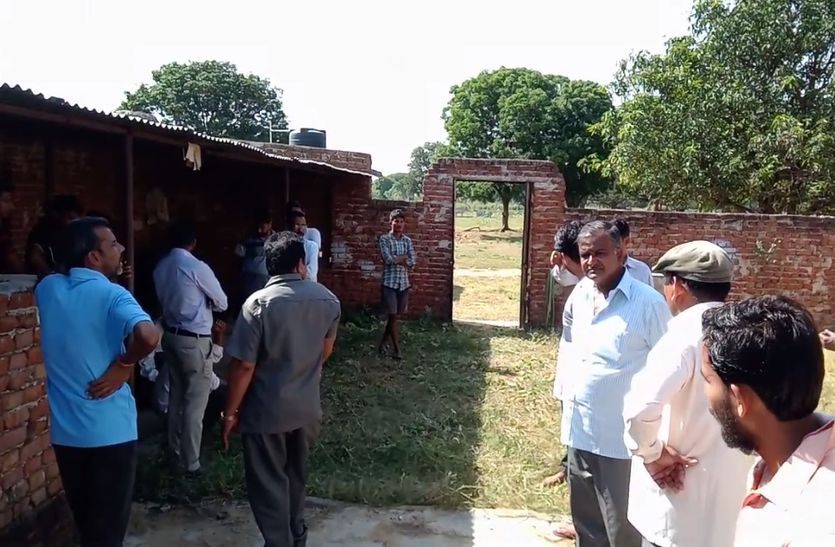 जयपुर से घर आया और लगा लिया फांसी का फंदा