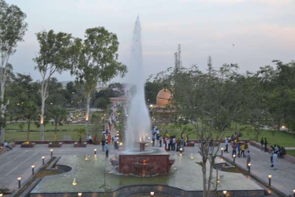 beautiful pics of subhash garden