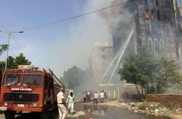 fire-safety-system-spill-smoke-sensors-not-even-in-commercial-tower
