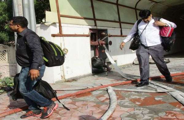 fire-safety-system-spill-smoke-sensors-not-even-in-commercial-tower