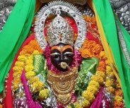 One lakh devotees appeared on the first day in sharda mandir