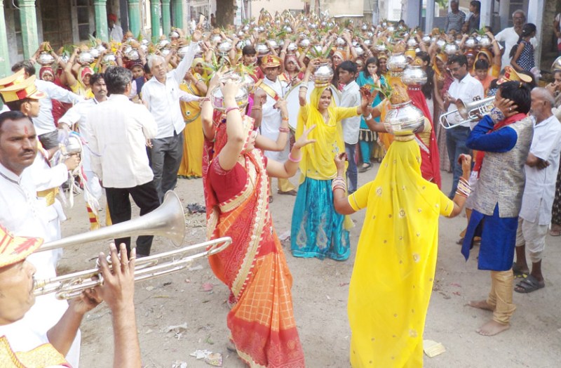 कलश यात्रा