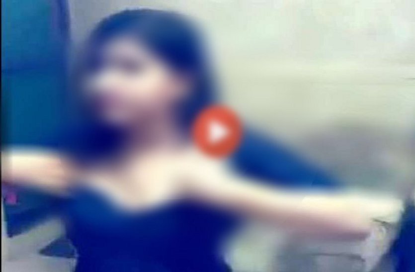 beautiful girls one sided love story