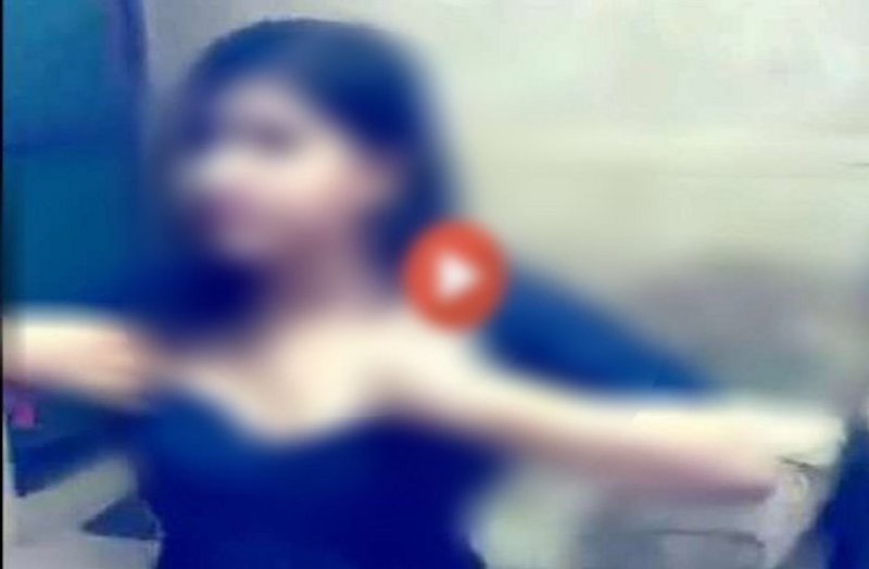 beautiful girls one sided love story