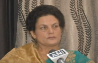 #MeToo: जम्मू-कश्मीर की DGP शशि ठाकुर ने पूर्व ADGP आलोक पुरी पर लगाया यौन शोषण का आरोप, देखें वीडियो