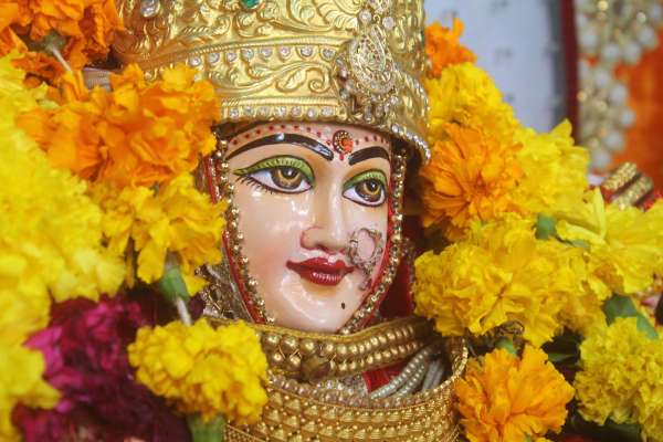 beautiful pics of shardiya navratri mahotsav