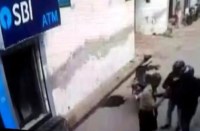 वाहन खराब होने का झांसा देकर लूटते थे राहगीरों को