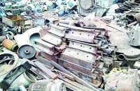 दो पिकप में भरा था ये अवैध सामान, नाकेबंदी कर पुलिस ने कंचनपुर तिराहा के पास पकड़ा