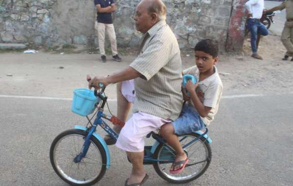 beautiful pics of old age man