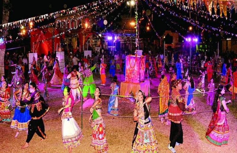 लड़की ने वर्जिनिटी टेस्ट कराने से किया इनकार तो लोगों ने समाज से किया बहिष्कार