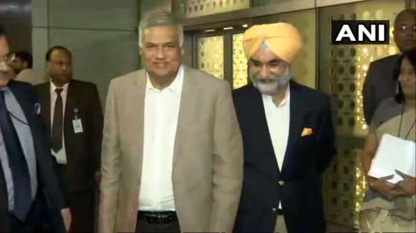 Sri Lankan Prime Minister Ranil Wickremesinghe arrives in Delhi