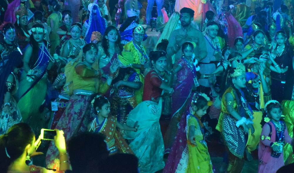 patrika garba dandiya mahotsaw 2018 in satna city