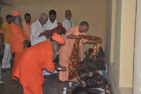 Yogi Adityanath navratri vrat