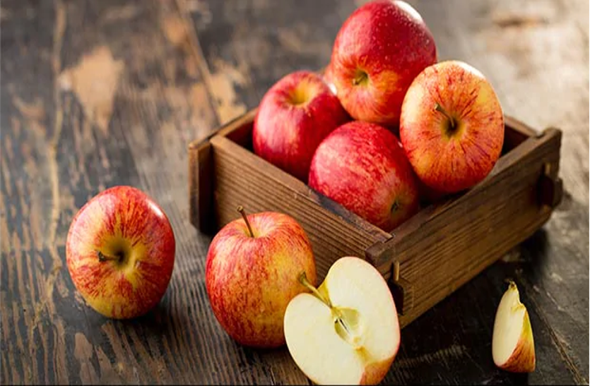 eat-an-apple-every-day-and-forget-all-the-diseases