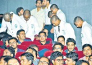 medical college students came after bowing down his head