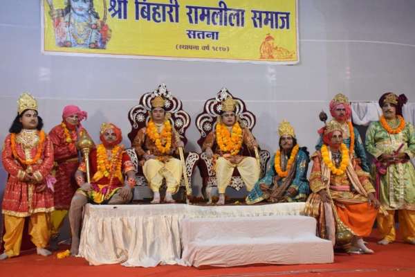 जवाहर नगर स्टेडिय़म में कैसे हुआ रावण वध, देखें इन तस्वीरों में