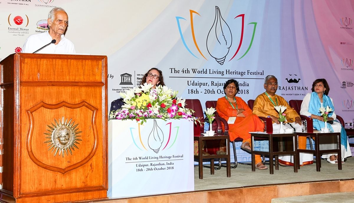 discussion-on-various-topics-of-heritage