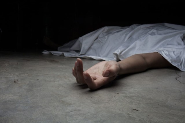 संदिग्ध हालात में महिला की मौत | Body of a woman was found in suspected circumstances | Patrika News