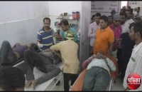 रोड एक्सी़डेंट में घायल मरीज