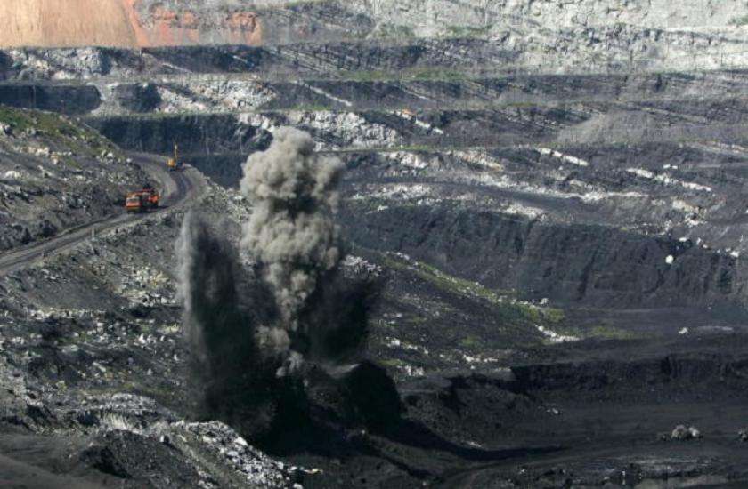 चीन की कोयला खदान में विस्फोट, फंसे हुए 22 श्रमिक को निकालने के लिए जारी है
अभियान