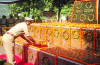 एसपी कार्यालय में शहीदी दिवस का आयोजन, जवानों को याद कर किया गया नमन