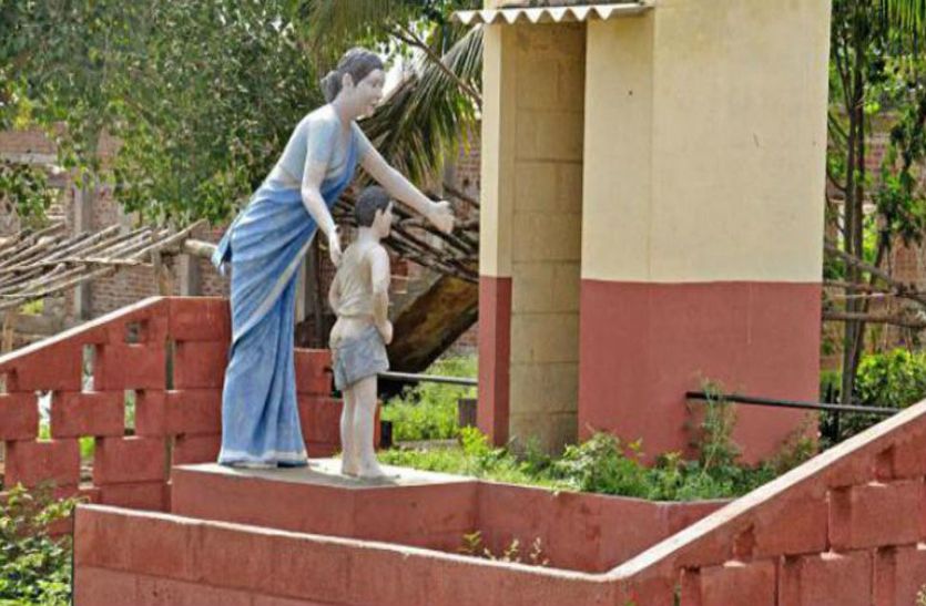 Toilets construction under Swachh Bharat Abhiyan