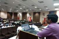 यूपी पुलिस कांस्टेबल परीक्षा में नकल करने वालों को बख्शा न जाए, कमरे में ही मिलेगी यह सुविधाएं