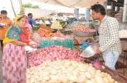 'Wife cut onion, sour husbands shed ...'