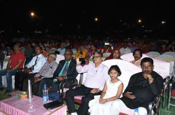 अध्यात्म उत्सव में थिरके कदम गूंजा कोरल 