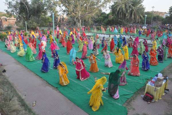 ghoomar dance performance
