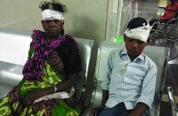 चौथिया बारात से लौट रहे ग्रामीणों की पिकप पलटी, 12 ग्रामीण घायल