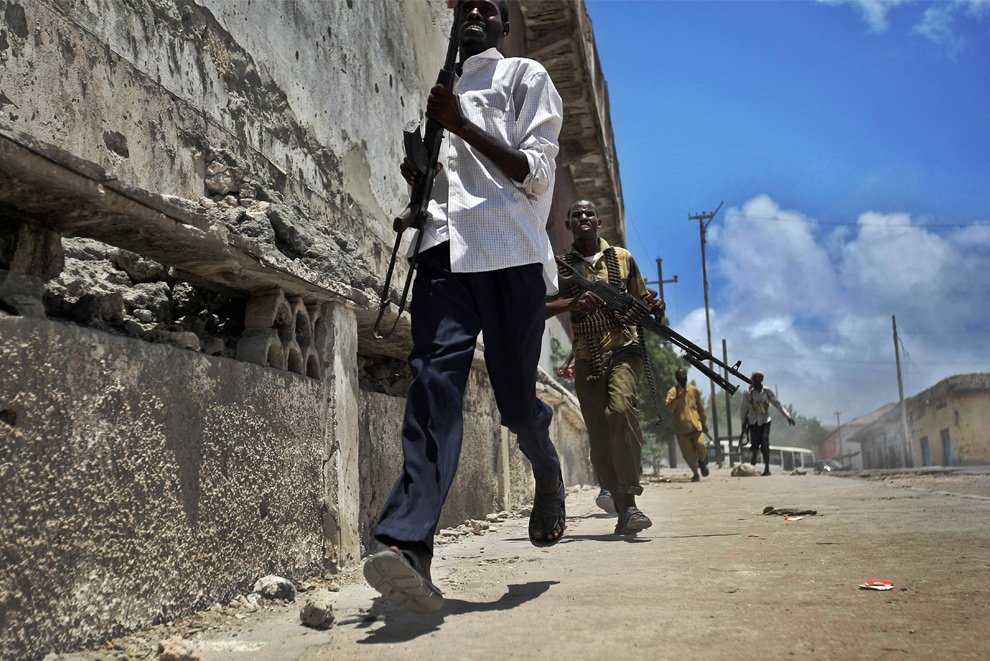 सोमालियाः सुरक्षाकर्मियों पर भड़के लोग