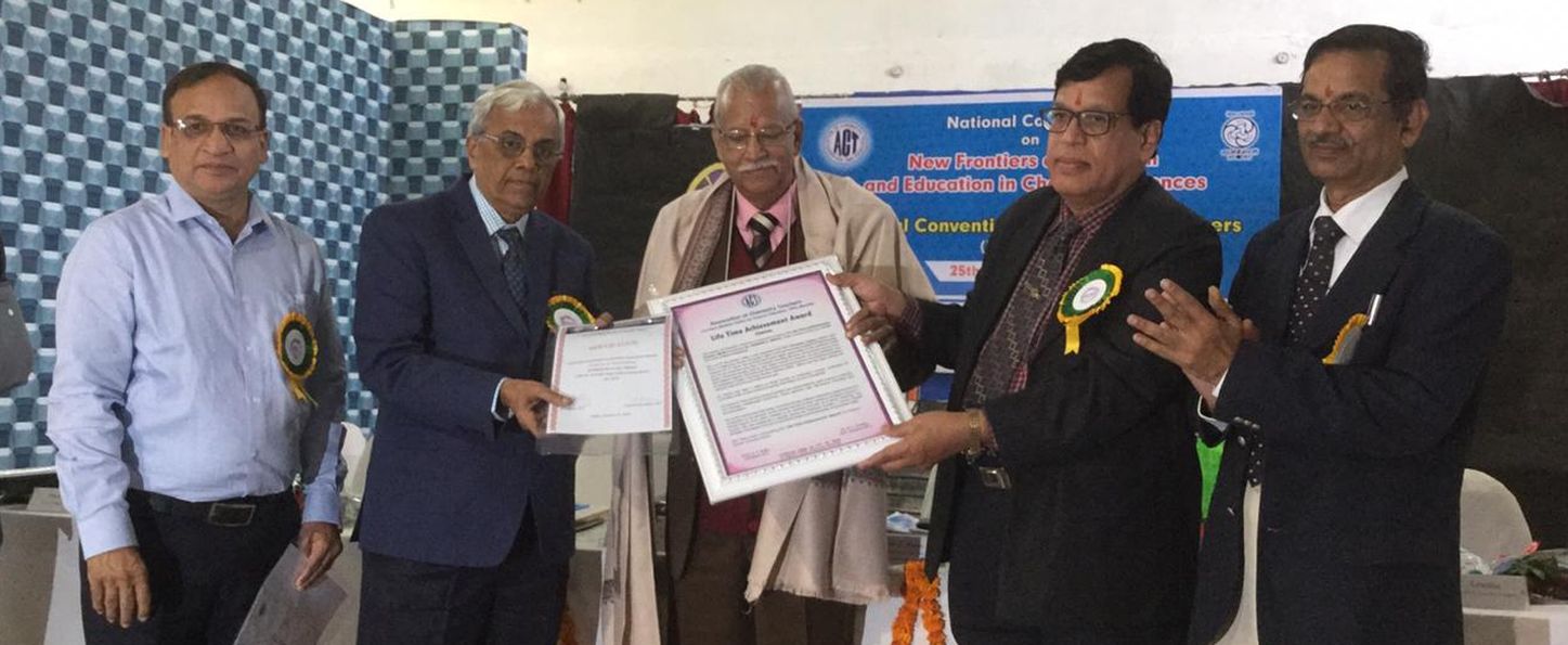 lifetime-achievement-award-to-prof-dr-suresh-ameta