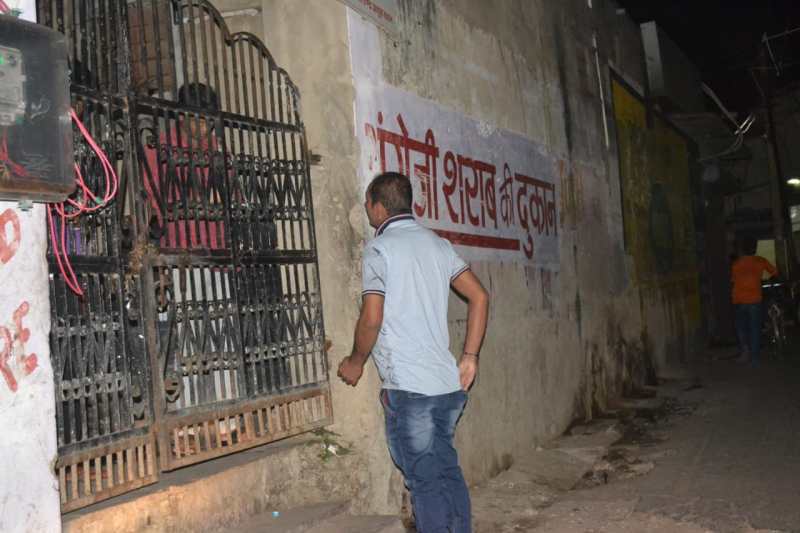 wine shops shopkeepers selling wine after eight pm