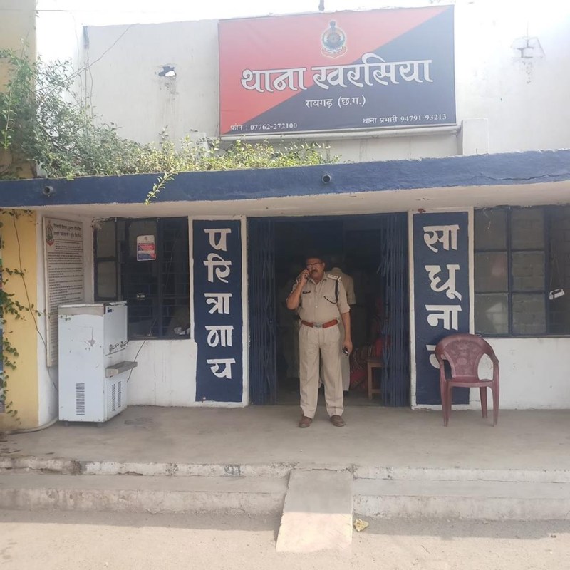 दो पक्षों में हुई मारपीट, इसका फायदा उठाते हुए किसी तीसरे ने एक पक्ष पर बनाया दबाव, मांगा 25 हजार, पढि़ए खबर...