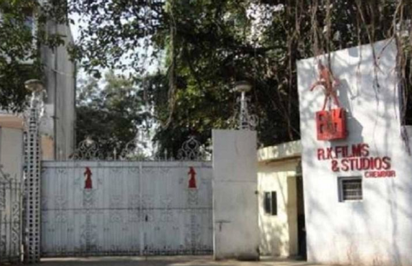 तो क्या इतने करोड़ रुपए में बिक गया 70 साल पुराना आरके स्टूडियो?