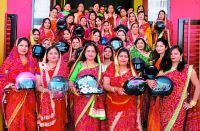 Sikar Womens Gift Helmet to Husband on Karva Chauth 2018