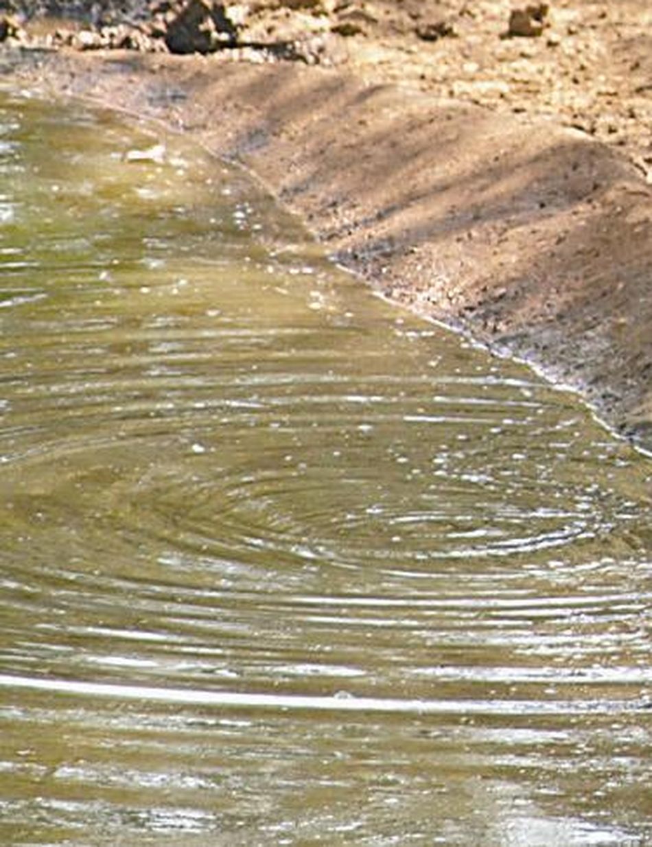 water-jet-touched-power-line