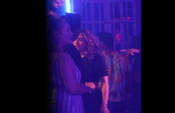 ranveer singh and sara ali khan dance shooting simmba photos viral