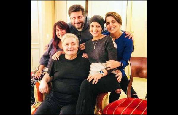 priyanka chopra bridal shower sonali bendre and neetu singh photos